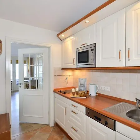 Haus Metropol, App 28